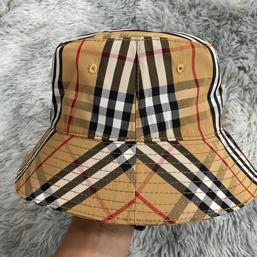 Burberry Hat - Picture 2 of 4